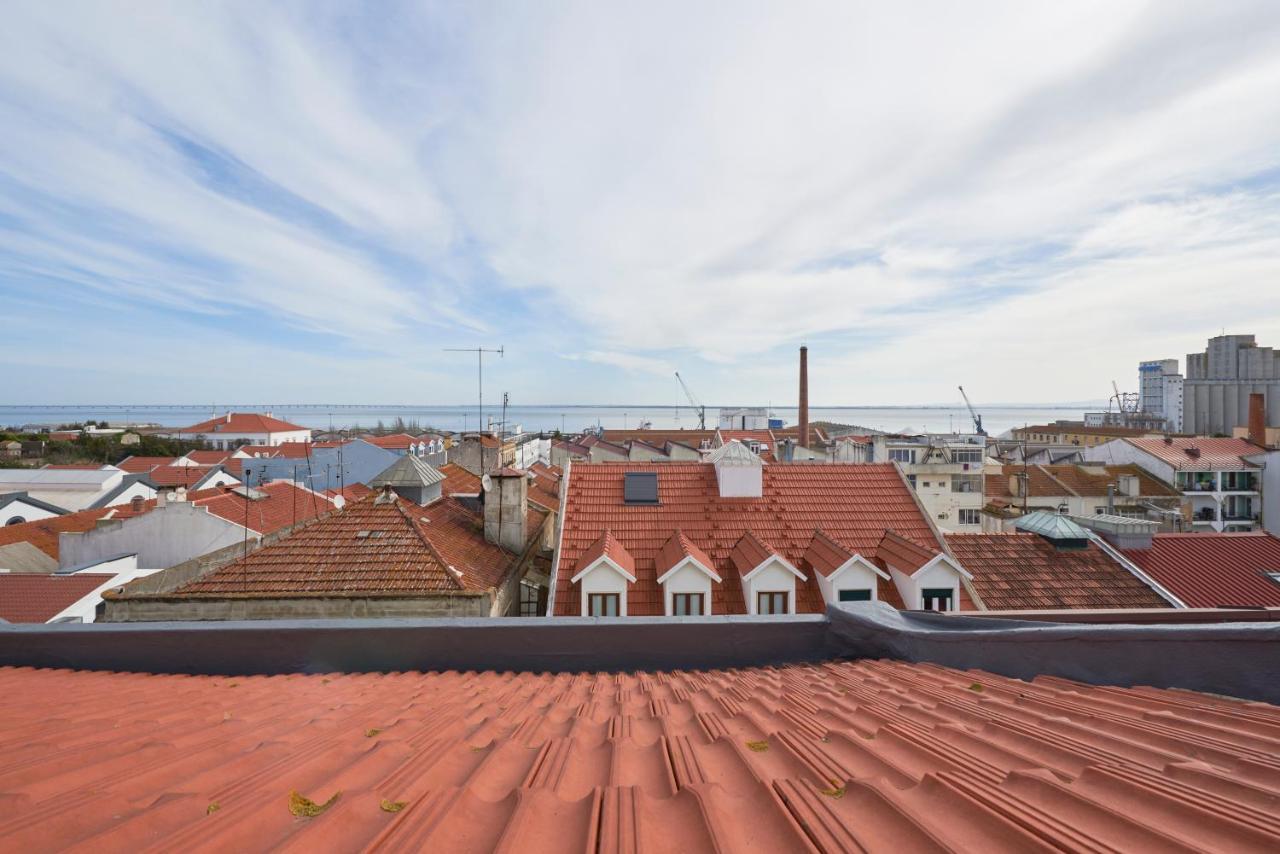 Bright Apt W Balcony, Ac, Parking, By Timecooler Lisboa Dış mekan fotoğraf
