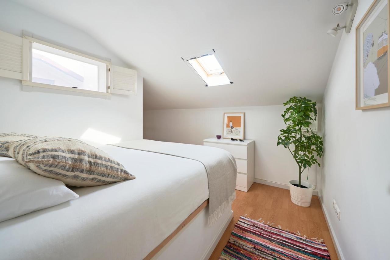 Bright Apt W Balcony, Ac, Parking, By Timecooler Lisboa Dış mekan fotoğraf